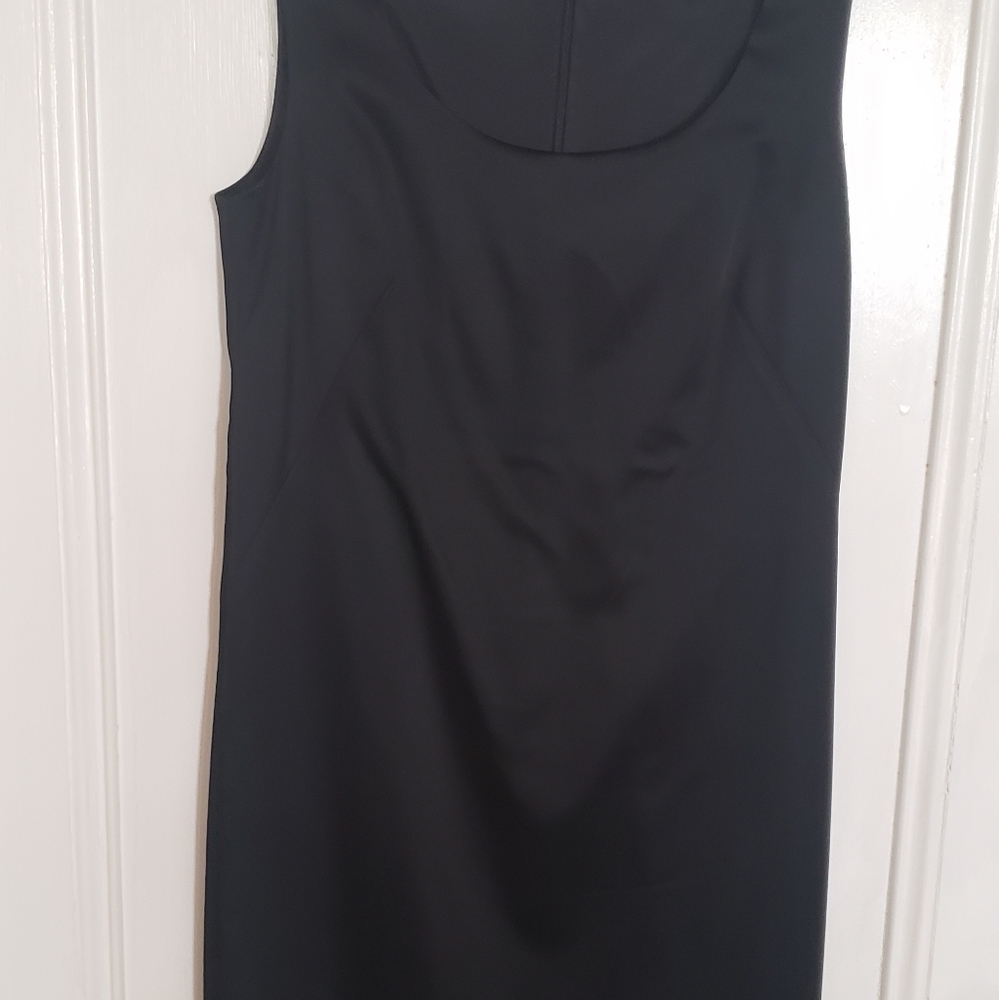 DKNY SIMPLE BLACK DRESS - Picture 4 of 6